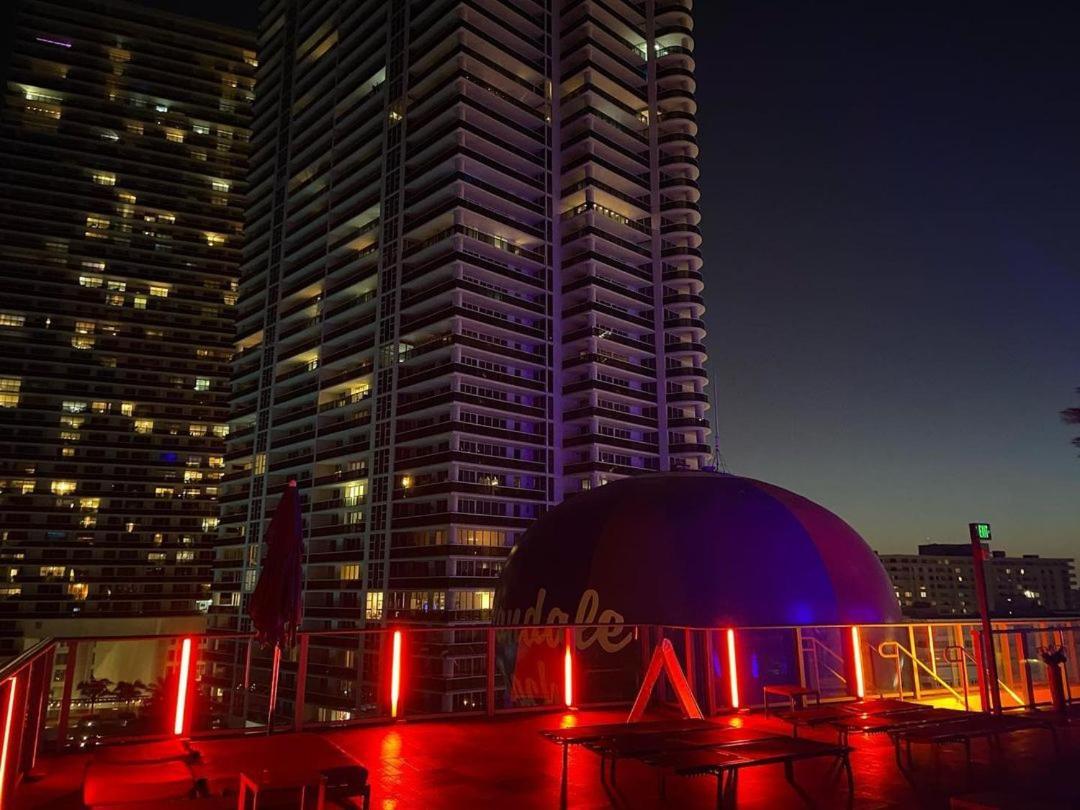 Million Dollar View At Hyde Resort And Residences Beverley Beach ภายนอก รูปภาพ