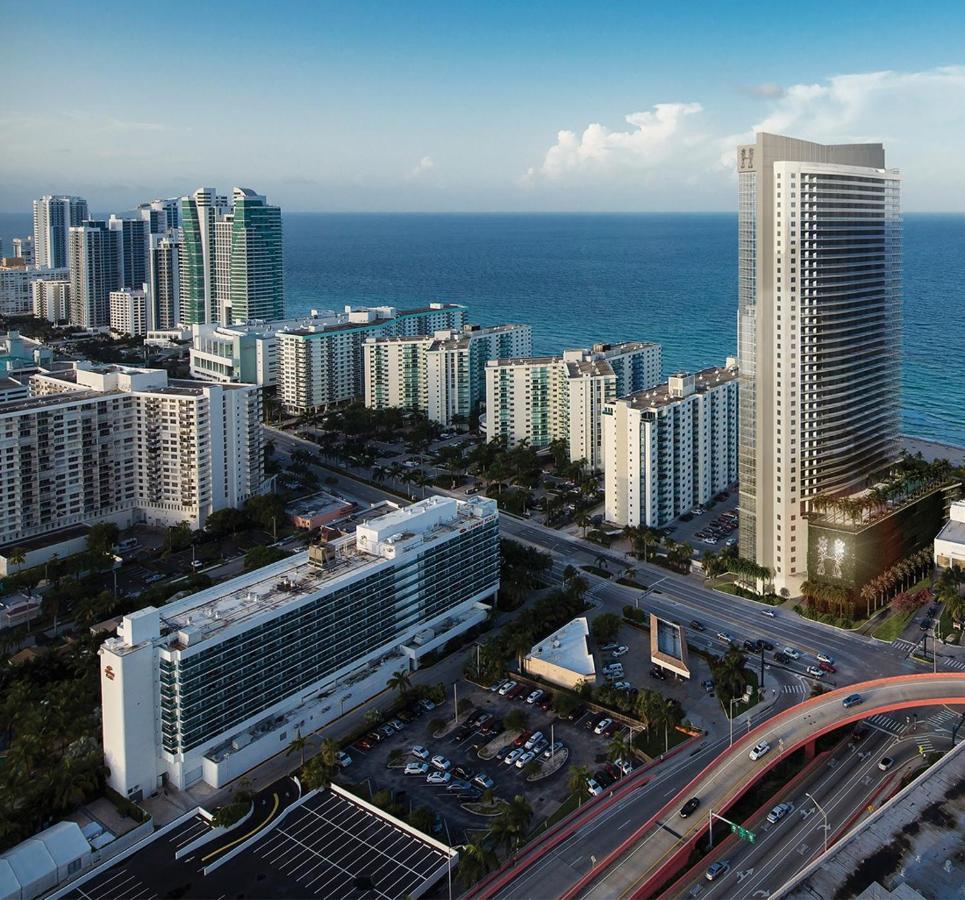 Million Dollar View At Hyde Resort And Residences Beverley Beach ภายนอก รูปภาพ