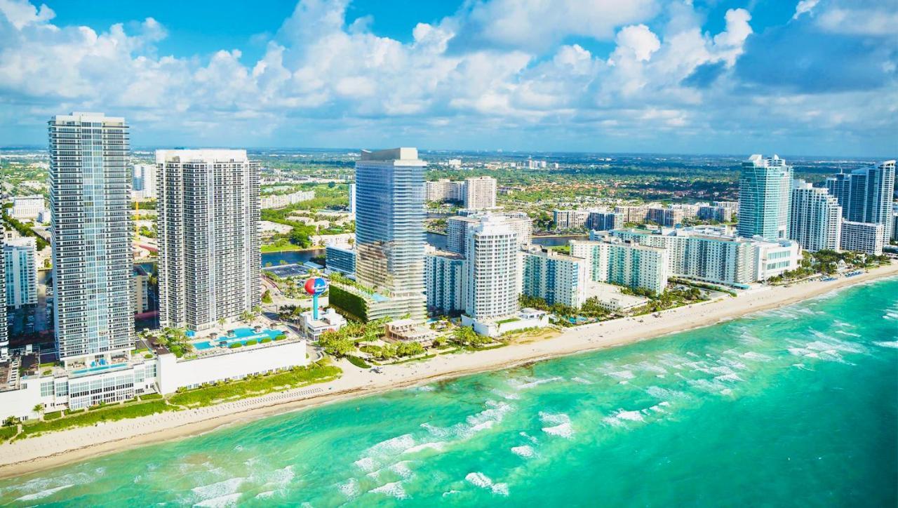 Million Dollar View At Hyde Resort And Residences Beverley Beach ภายนอก รูปภาพ
