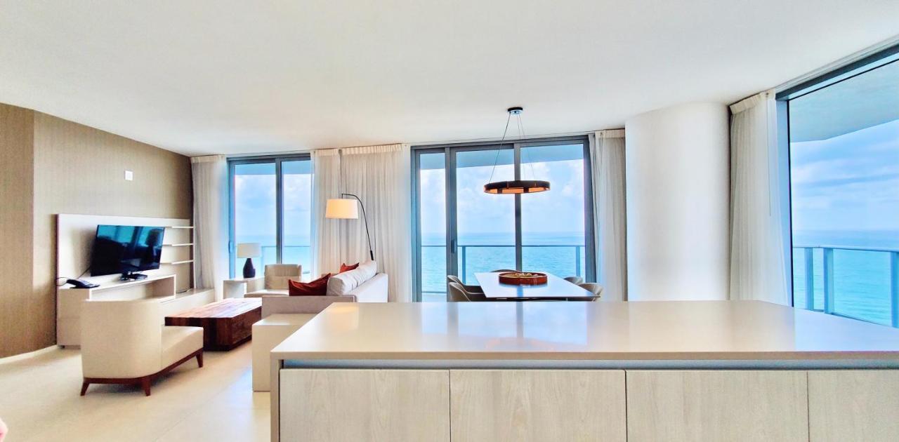 Million Dollar View At Hyde Resort And Residences Beverley Beach ภายนอก รูปภาพ